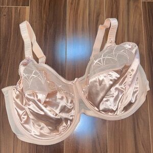 44I Elomi Cate unlined bra
